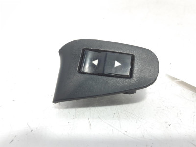 MANDO ELEVALUNAS DELANTERO DERECHO, FIAT, STILO (192)