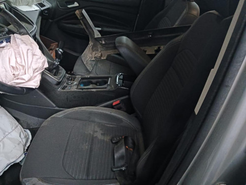 FORD KUGA (CBS) — автомобиль-донор на запчасти 