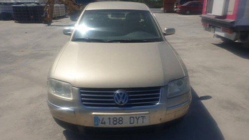 VOLKSWAGEN PASSAT BERLINA (3B3) — Donor Vehicle for Used Parts 