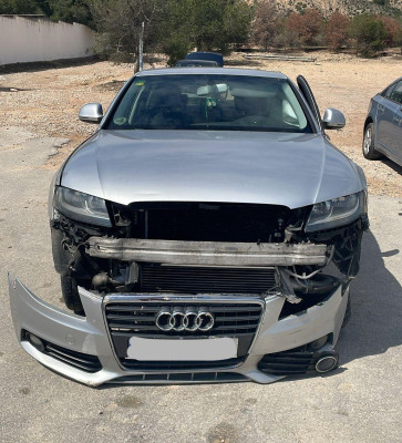 AUDI A4 BERLINA (8K2)