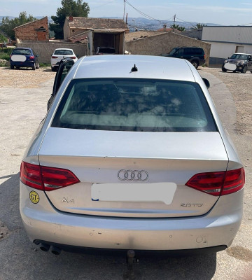 AUDI A4 BERLINA (8K2)