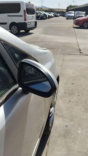 RETROVISOR DERECHO Opel Corsa D (2006->) Opel Corsa D (2006->) 