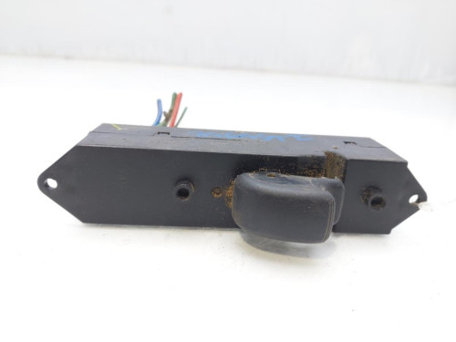  MANDO ELEVALUNAS TRASERO IZQUIERDO Mitsubishi MONTERO SPORT (K90) 