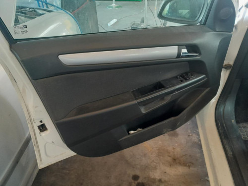  OPEL ASTRA H BERLINA 