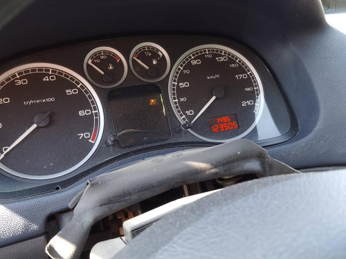 PEUGEOT 307 (S1)(04.2001) — автомобиль-донор на запчасти 