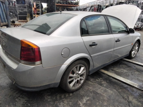  OPEL VECTRA C BERLINA 