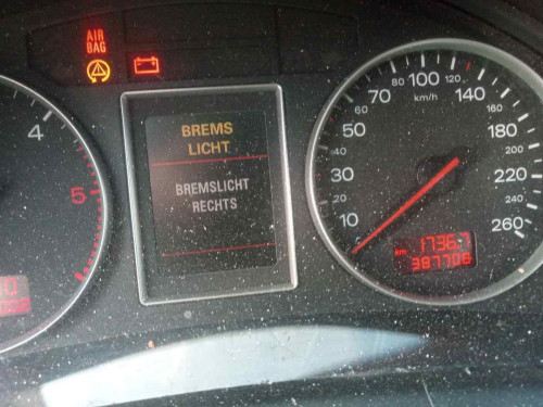  AUDI A4 BERLINA (8E) 