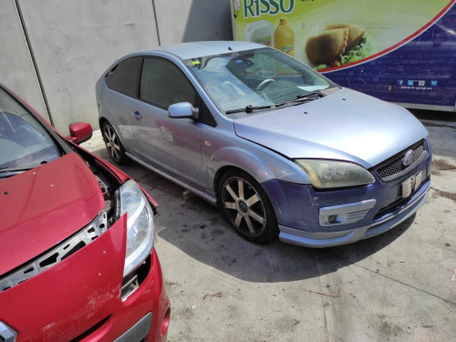 FORD FOCUS BERLINA (CAP) — vehículo donante para recambios 