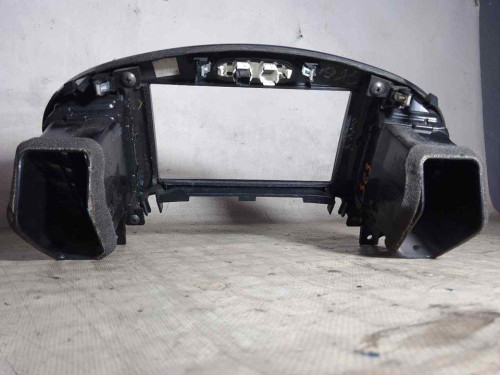 REJILLA AIREADORA NISSAN JUKE (F15E) 