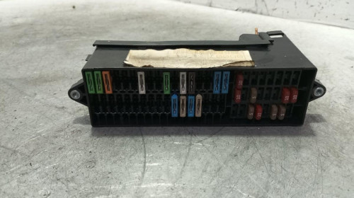 CAJA RELES / FUSIBLES SEAT TOLEDO (5P2) 