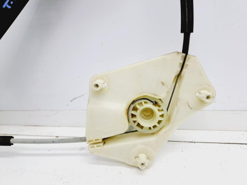 ELEVALUNAS TRASERO IZQUIERDO Seat LEON (5F1) 