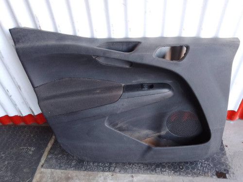 GUARNECIDO PUERTA DELANTERA IZQUIERDA FORD TOURNEO COURIER (C4A) 
