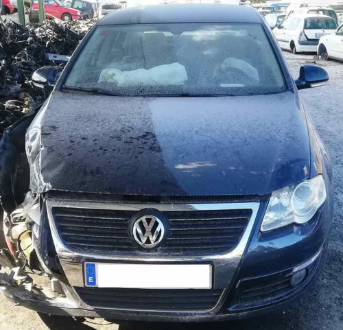  VOLKSWAGEN PASSAT BERLINA (3C2) 