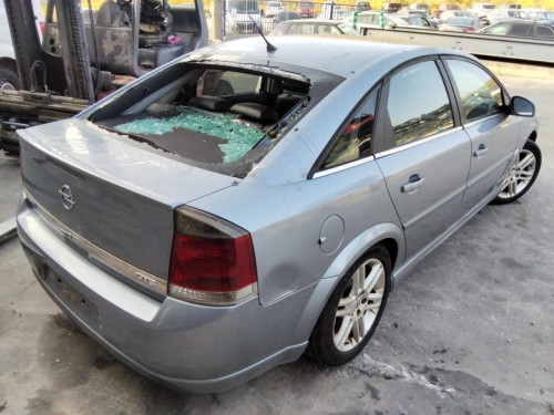  OPEL VECTRA C BERLINA 