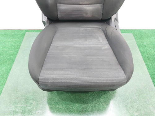 ASIENTO DELANTERO IZQUIERDO Hyundai KONA (OS) 