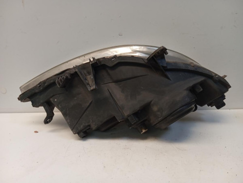 FARO IZQUIERDO Peugeot 307 (S1)(04.2001) 