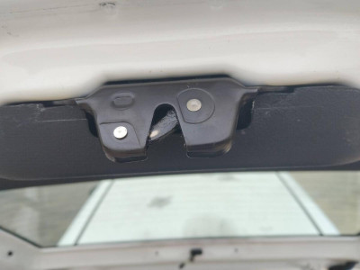 CERRADURA MALETERO / PORTON Citroen Saxo (1999->)