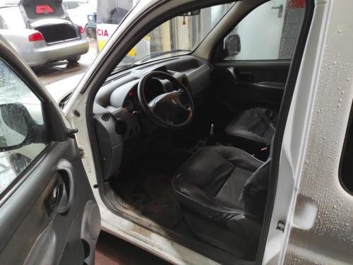 PEUGEOT PARTNER (S2) — vehículo donante para recambios 