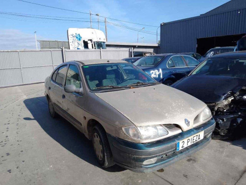 RENAULT MEGANE I BERL./ BERL. CON PORTÓN (BA0) — vehículo donante para recambios 