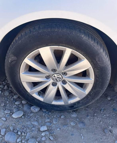 VOLKSWAGEN PASSAT BERLINA (3C2) — Donor Vehicle for Used Parts 