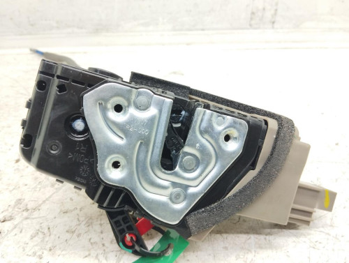 CERRADURA PUERTA TRASERA DERECHA Kia XCEED 