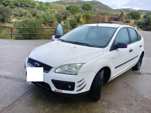 FORD FOCUS BERLINA (CAP) — Donor Vehicle for Used Parts 