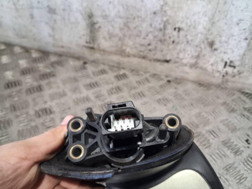 RETROVISOR DERECHO 