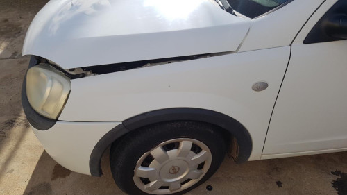 ALETA DELANTERA IZQUIERDA Opel Corsa C (2000->) OPEL Corsa C (2000->) 