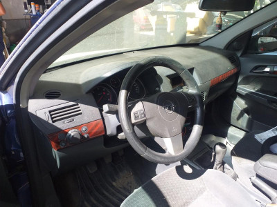 OPEL ASTRA H BERLINA