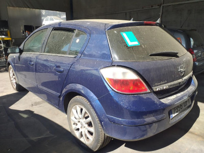 OPEL ASTRA H BERLINA