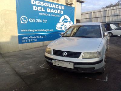 VOLKSWAGEN PASSAT VARIANT (3B5)