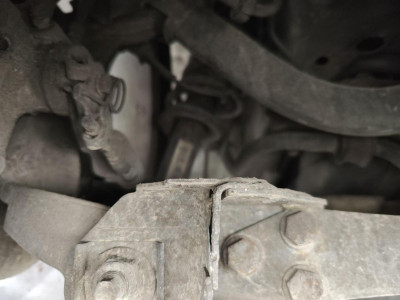 BRAZO SUSPENSION TRASERO IZQUIERDO