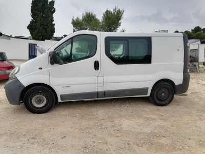 NISSAN PRIMASTAR (X83)