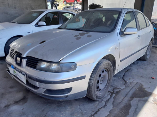 SEAT LEON (1M1) — автомобиль-донор на запчасти 