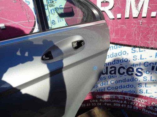 PUERTA TRASERA IZQUIERDA Mercedes-Benz CLASE C (BM 204) BERLINA 