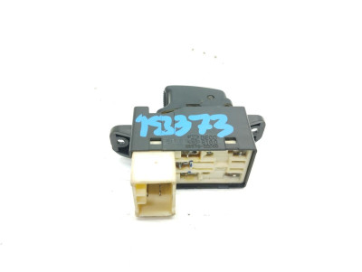 MANDO ELEVALUNAS DELANTERO DERECHO, KIA, CARNIVAL II (FL)