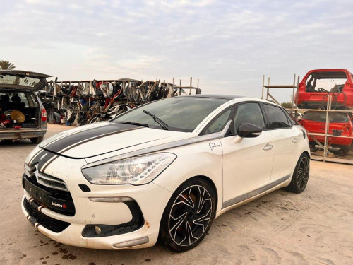  CITROEN DS5 
