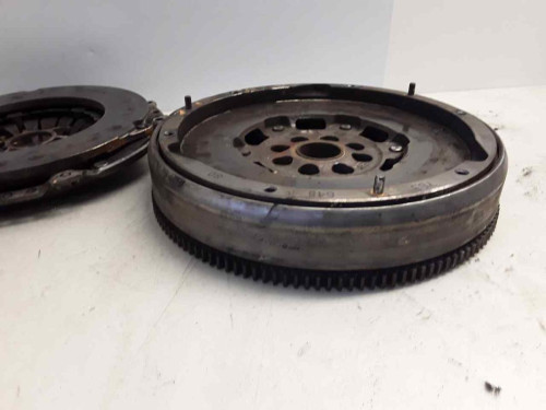 KIT EMBRAGUE Citroen C4 BERLINA 