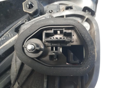 PILOTO TRASERO DERECHO, PEUGEOT, 208