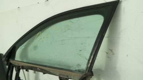 LUNA DELANTERA IZQUIERDA Audi A4 BERLINA (8E) 