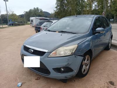 FORD FOCUS BERLINA (CB4)