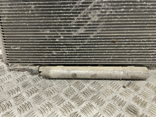 CONDENSADOR / RADIADOR AIRE ACONDICIONADO 