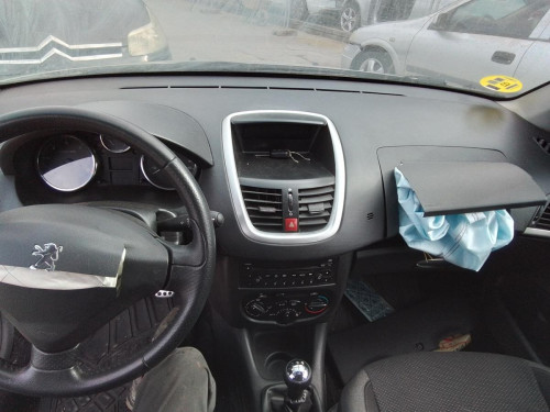  PEUGEOT 206 + 