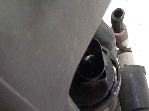  DEPOSITO LIMPIA INFINITI Q30 