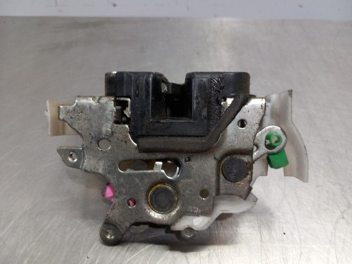  CERRADURA PUERTA DELANTERA IZQUIERDA, NISSAN, CABSTAR 