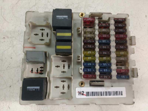  CAJA RELES / FUSIBLES Ford FOCUS BERLINA (CAK) 