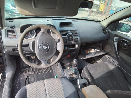 RENAULT MEGANE II BERLINA 5P 