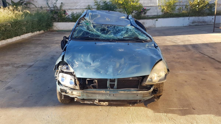 Renault Clio II Fase I (B/CB0)(1998->) SIN IDENTIFICAR