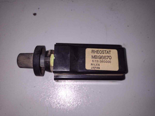 INTERRUPTOR MITSUBISHI MONTERO (V20/V40) 