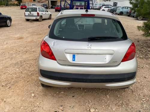 PEUGEOT 207 — автомобиль-донор на запчасти 